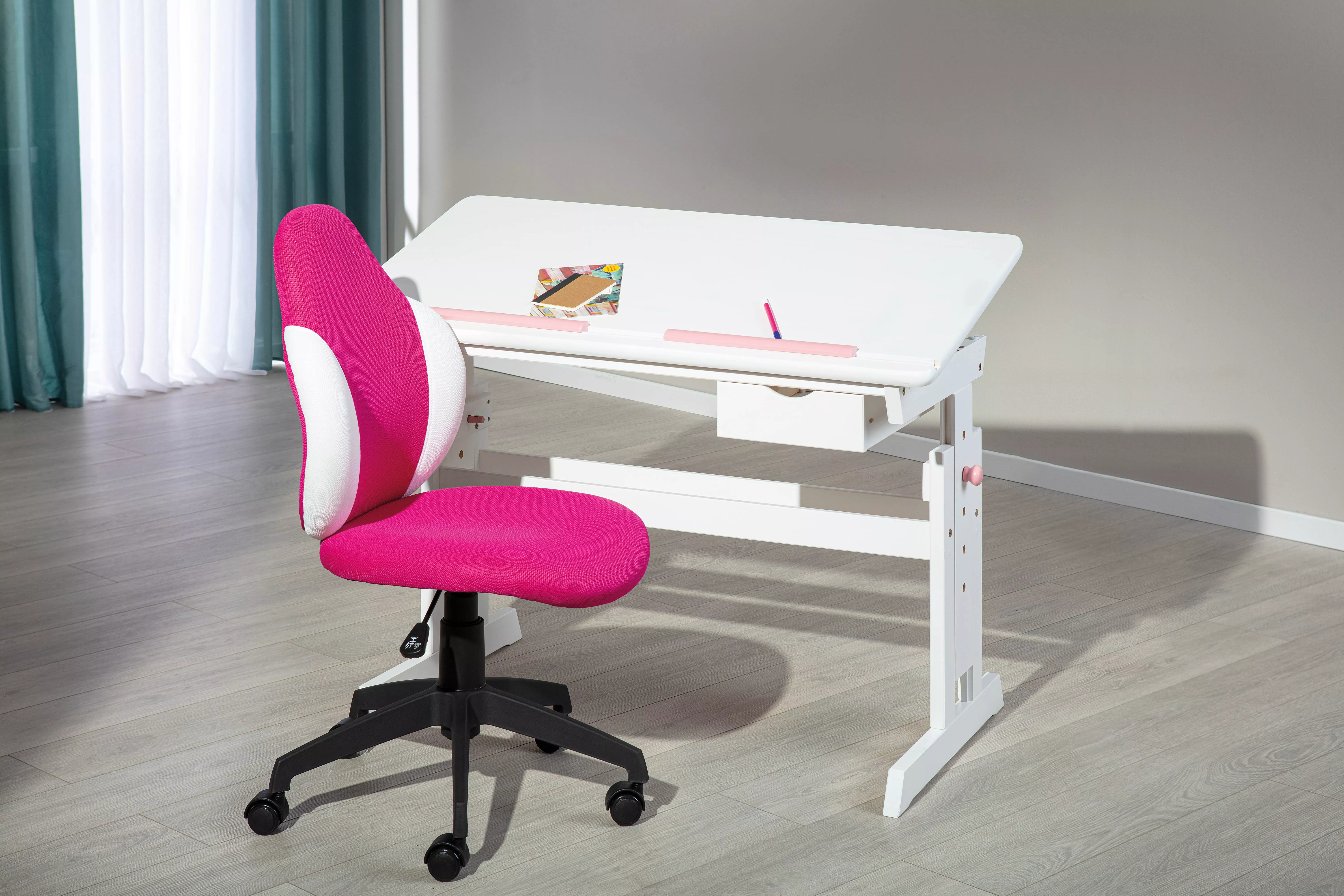 Bureau d'ado BARU