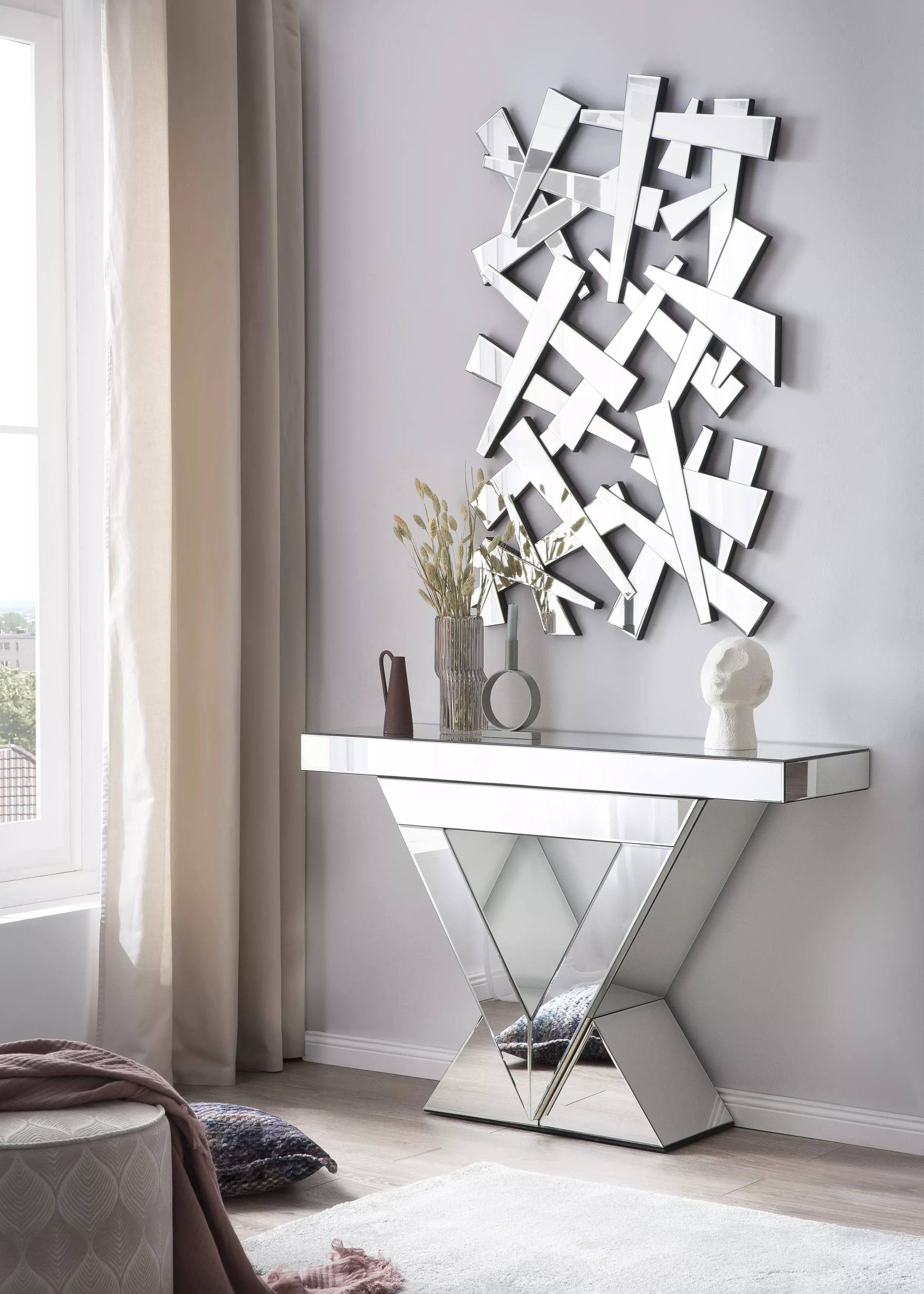 Table console PAMULANG