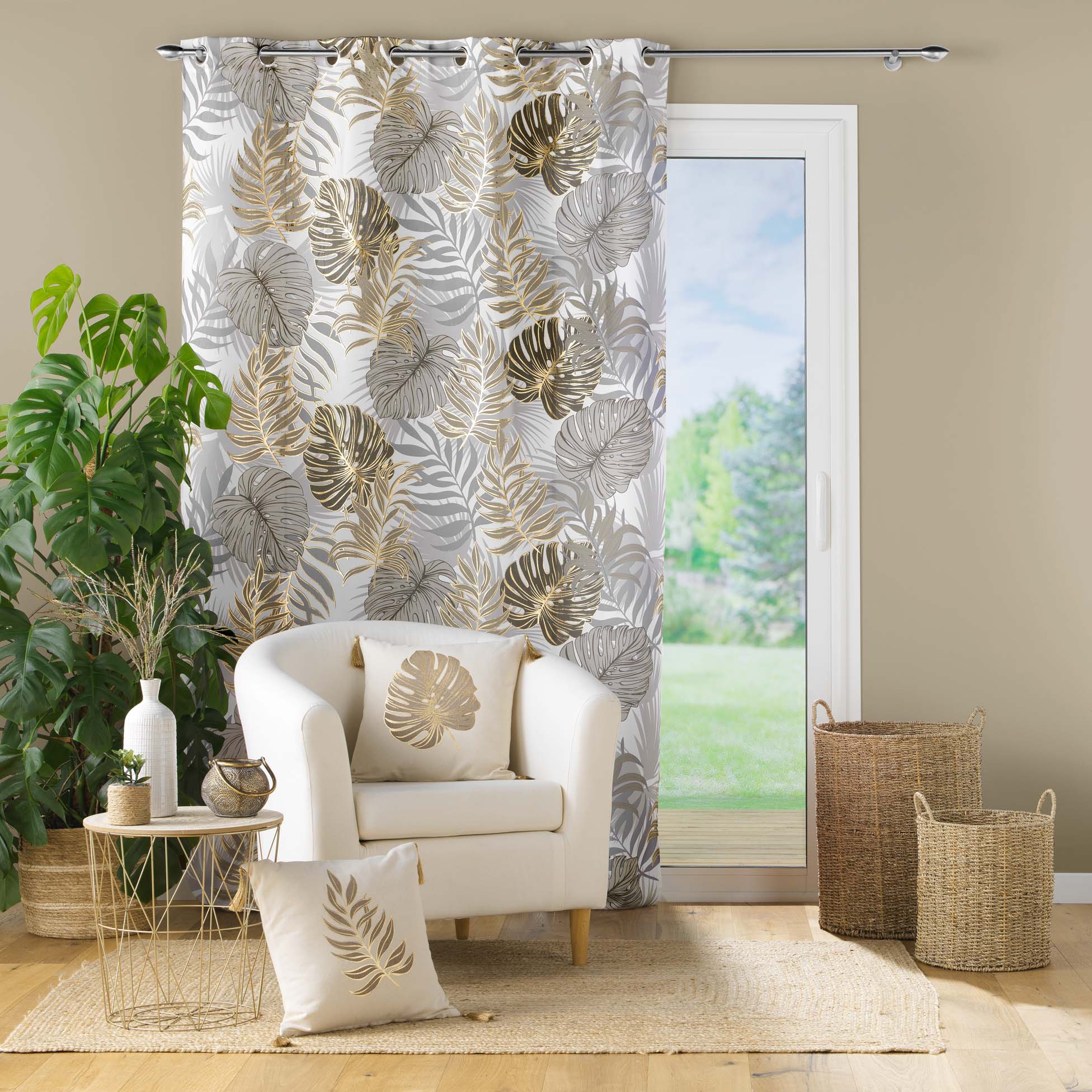 Coussin décoratif avec pompons MOGADOR