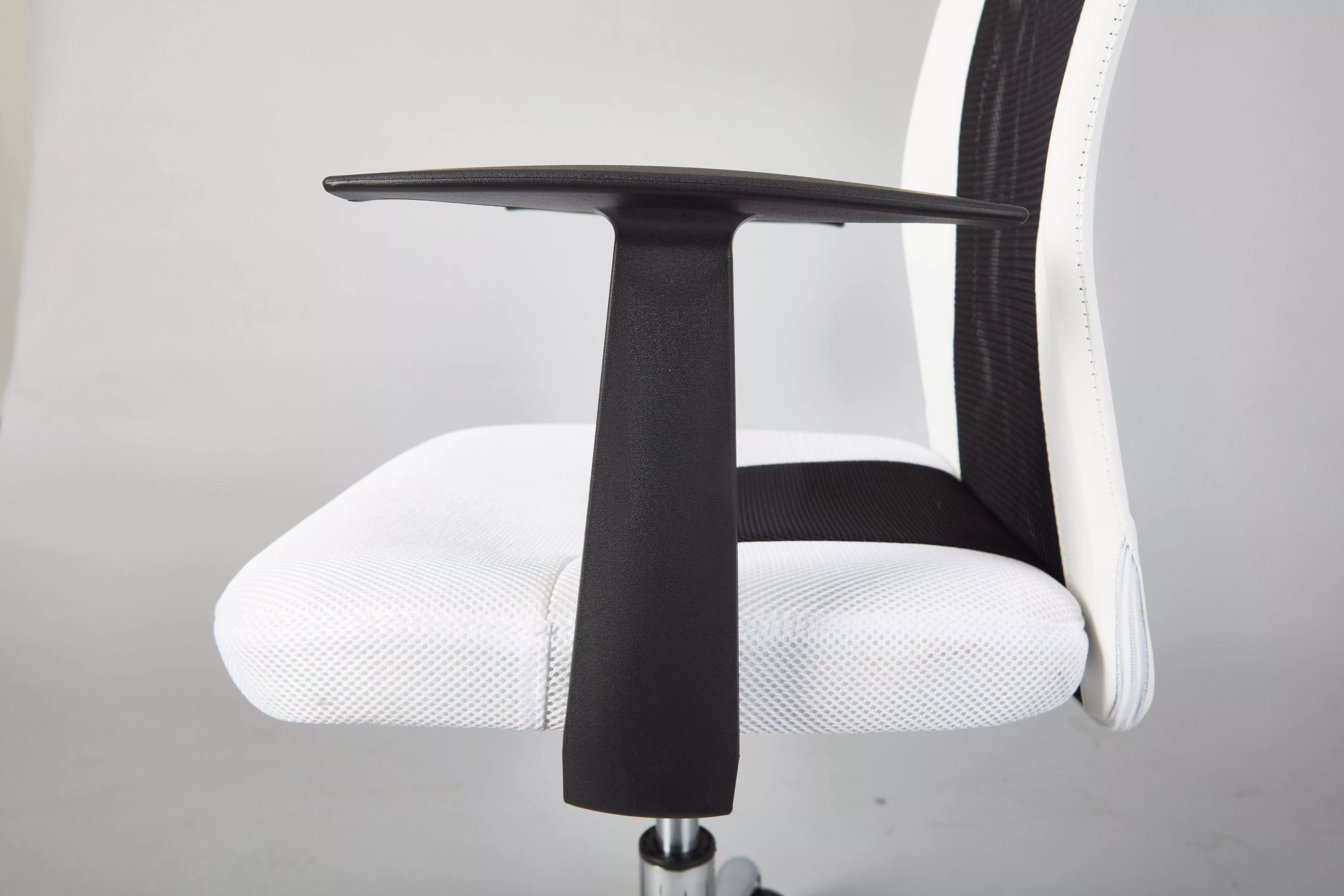 Chaise pivotante pour enfant DONNY