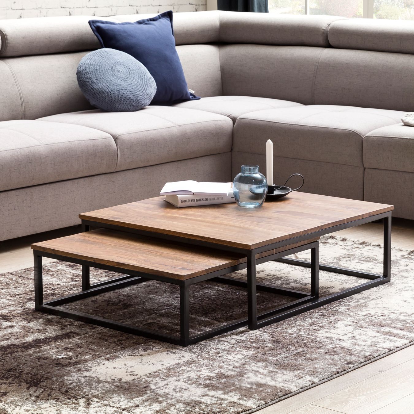Lot de 2 tables basses gigognes MONGKOL BOREI Lot de 2 tables basses gigognes MONGKOL BOREI