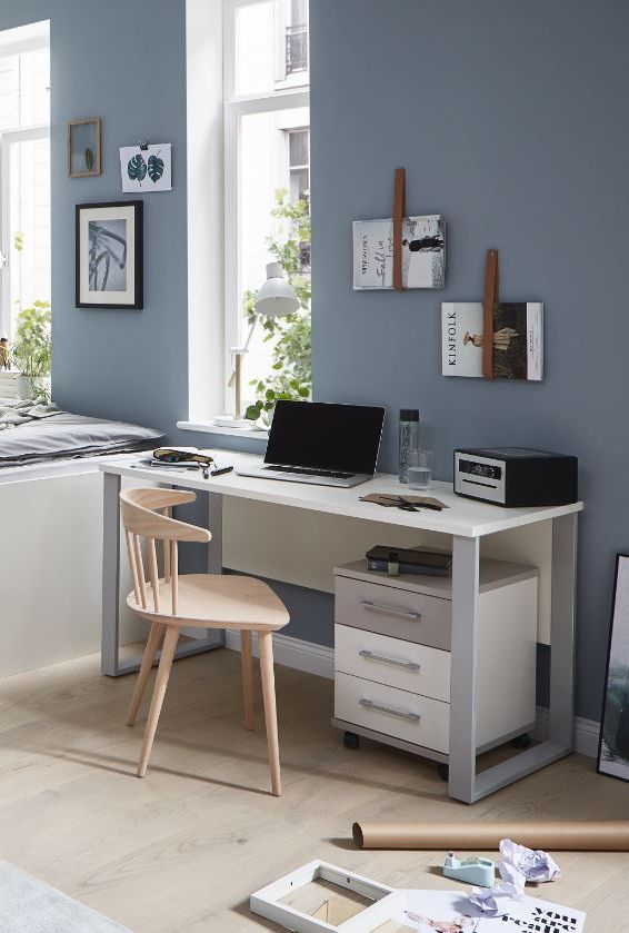 Bureau NEW YORK Bureau NEW YORK