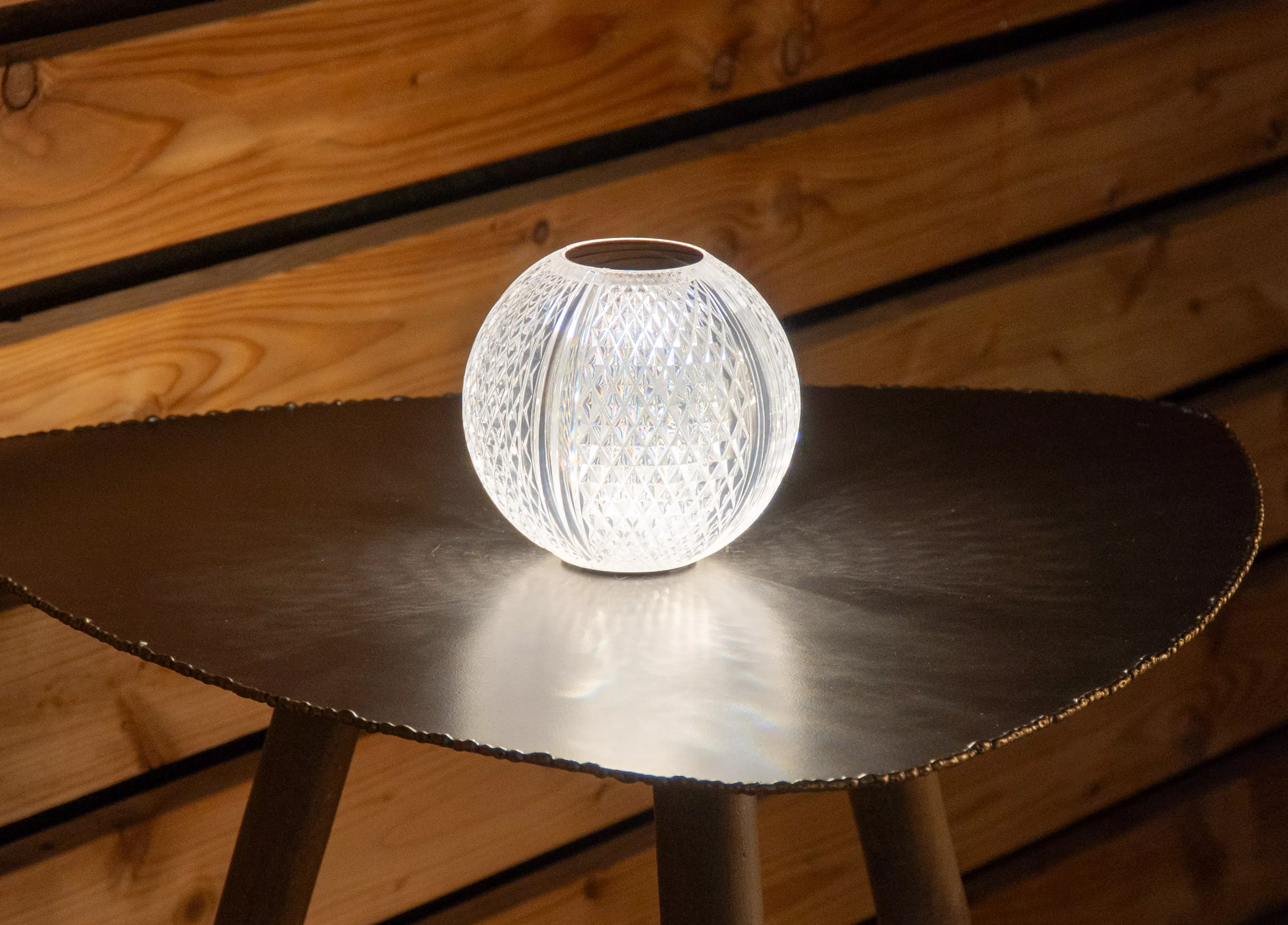 Lampe de table sans fil AIDA