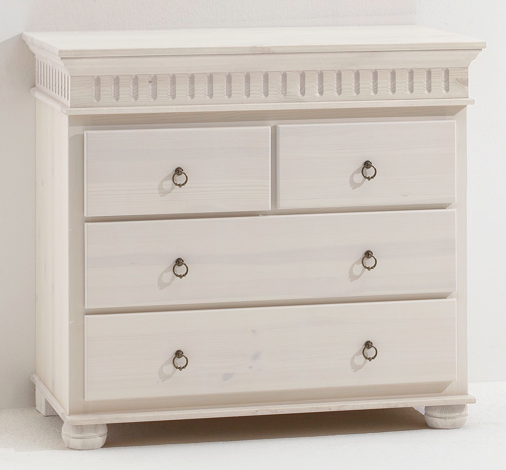 Commode HELSINKI
