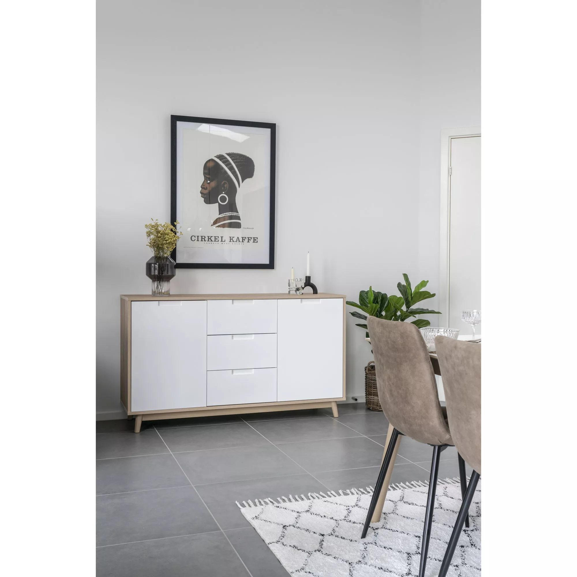 Bahut COPENHAGEN