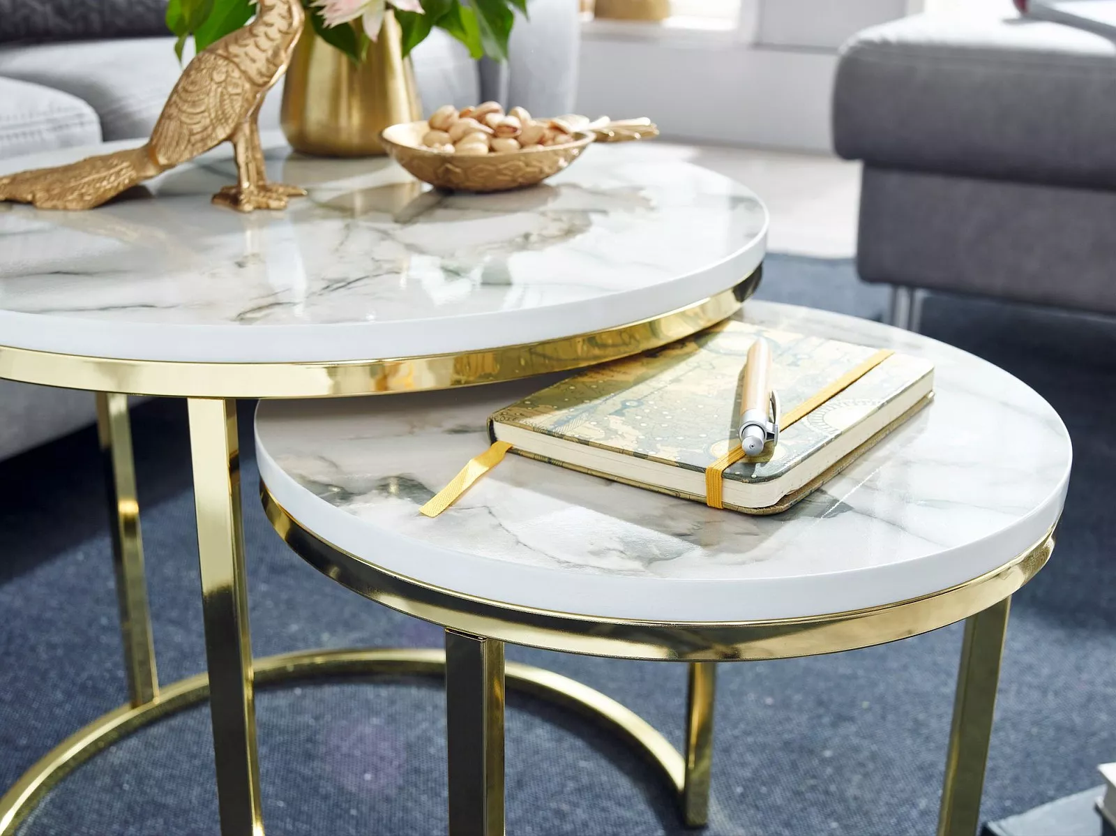 Lot de 2 tables gigognes LAM LUK KA Lot de 2 tables gigognes LAM LUK KA