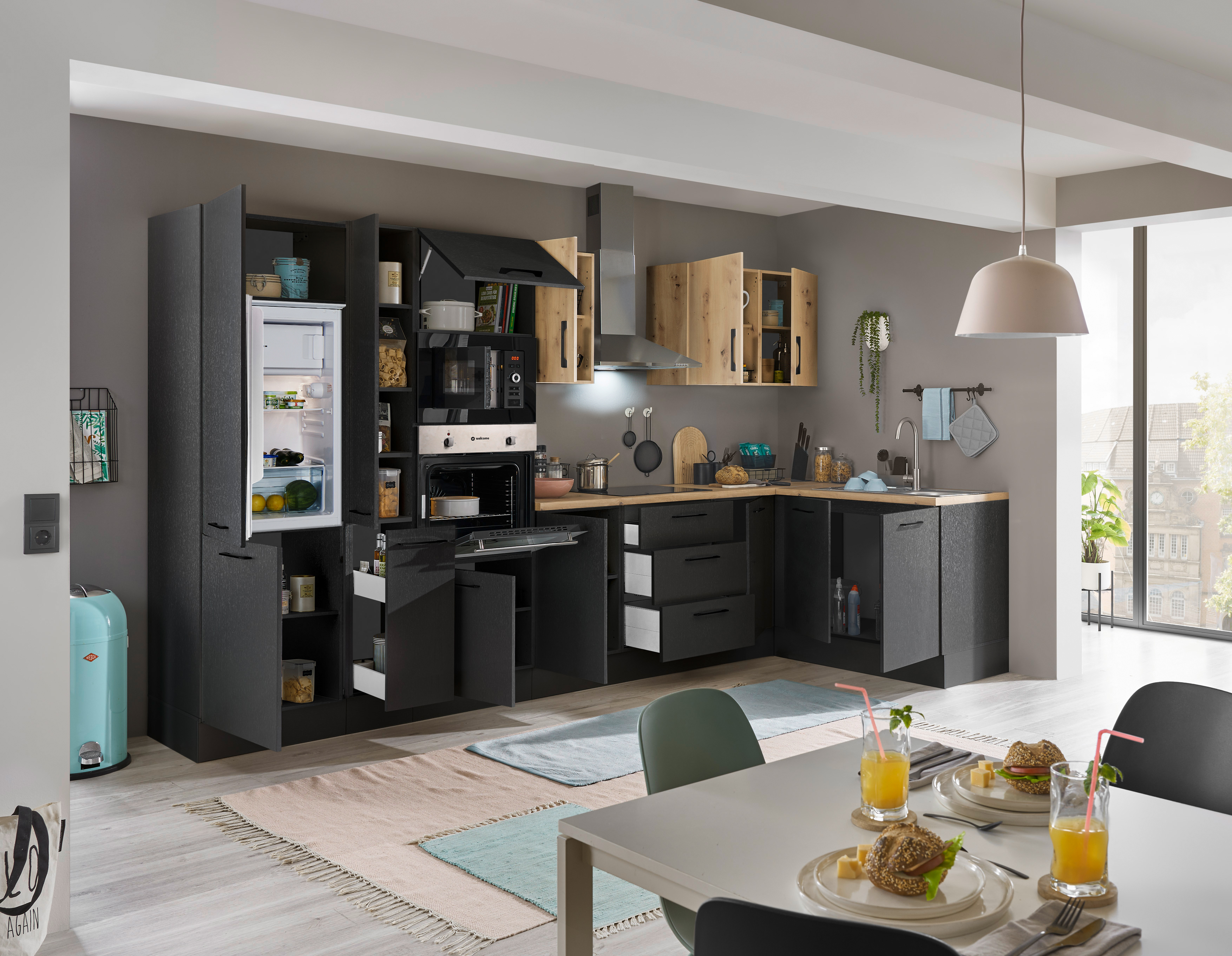 Bloc cuisine avec électroménager CORNWALL (cuisine d'angle-four-réfrigérateur-micro-ondes-armoire coulissante) III