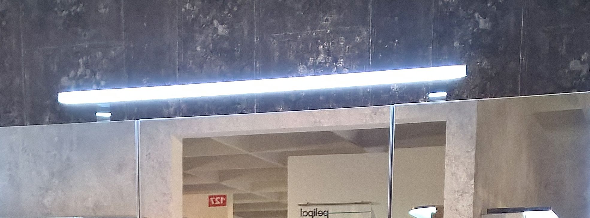 Éclairage LED à fixer PZ108380 Éclairage LED à fixer PZ108380