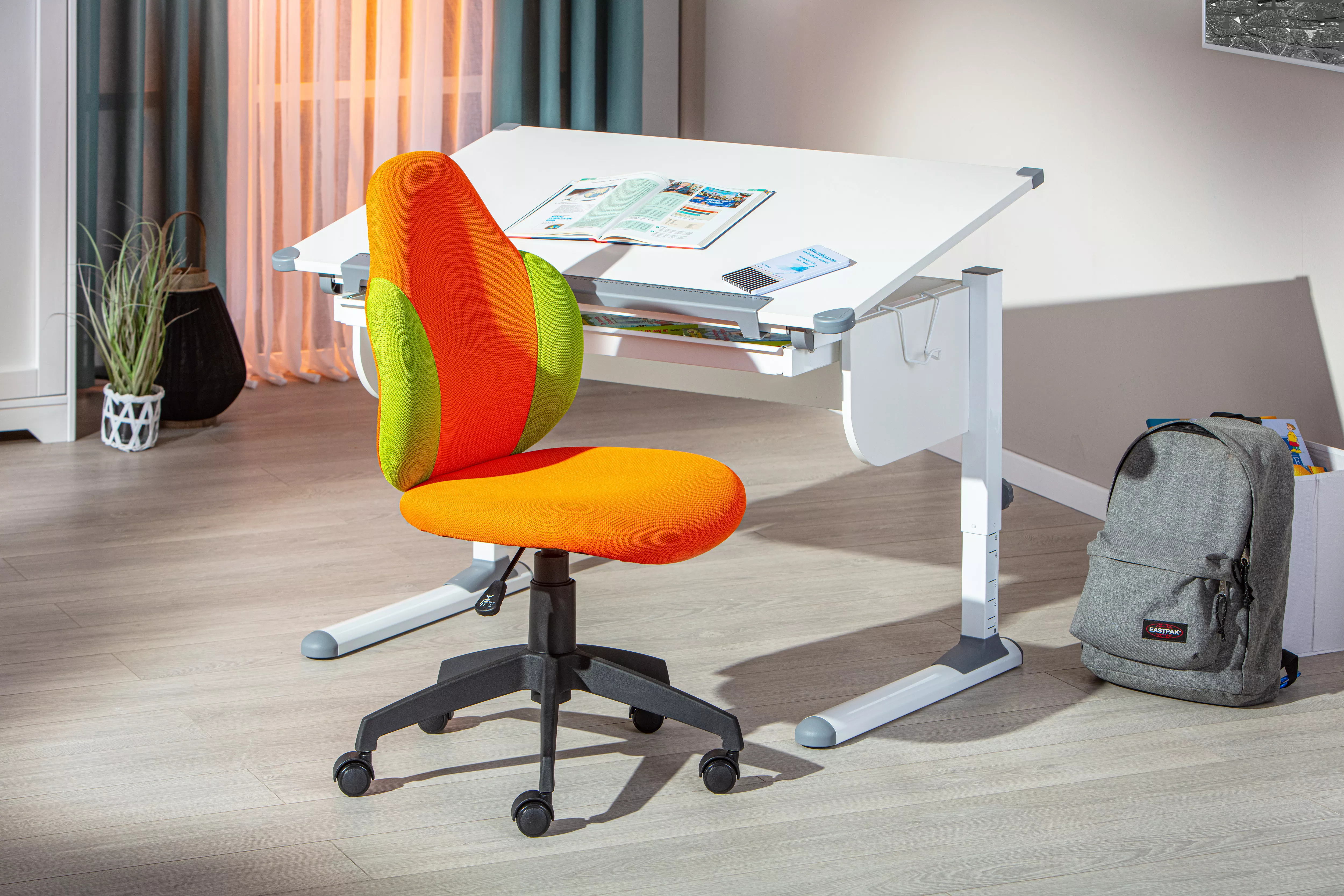 Chaise de bureau pour enfant JESSI