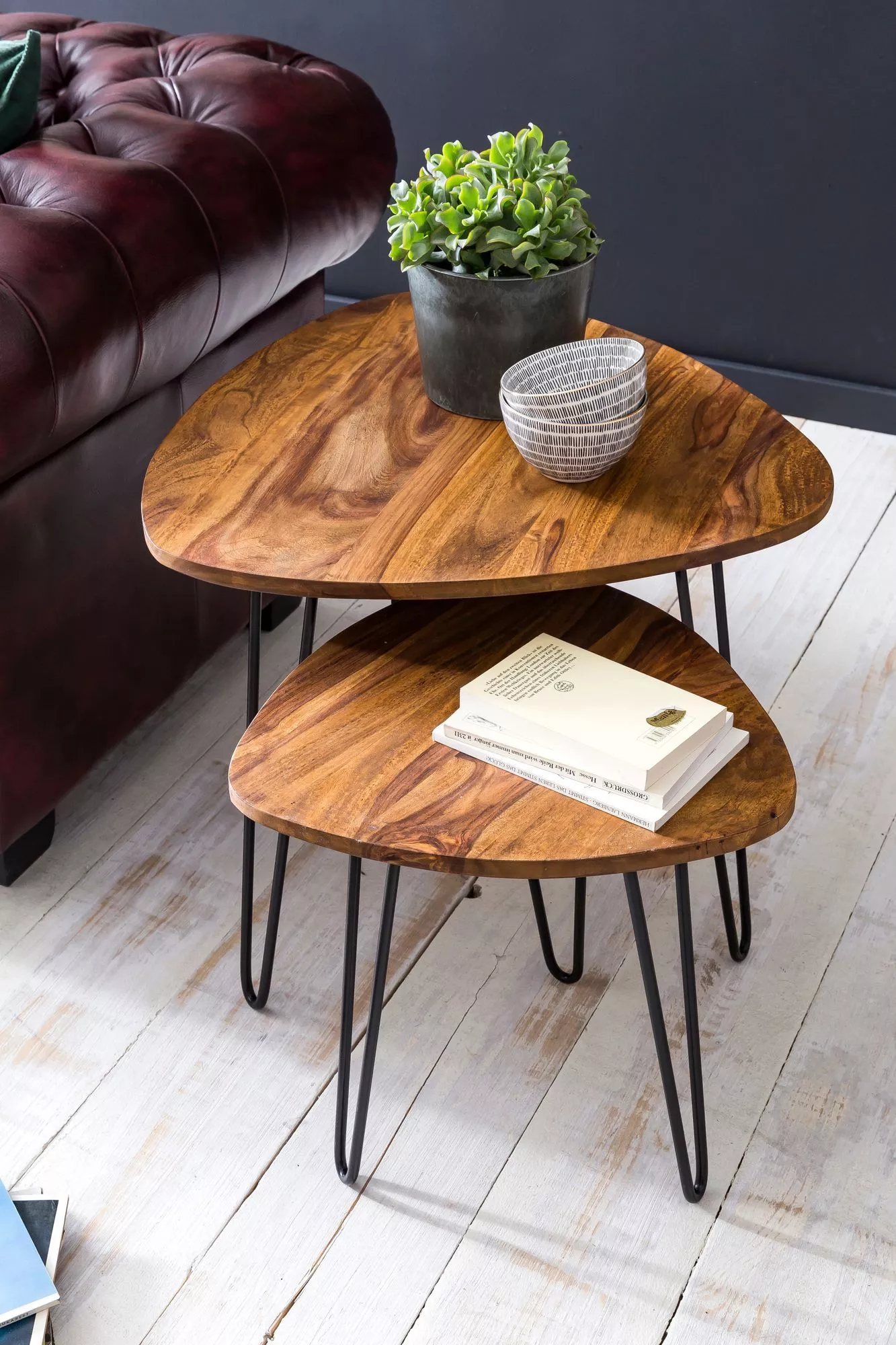 Lot de 2 tables d'appoint MAE HONG SON Lot de 2 tables d'appoint MAE HONG SON
