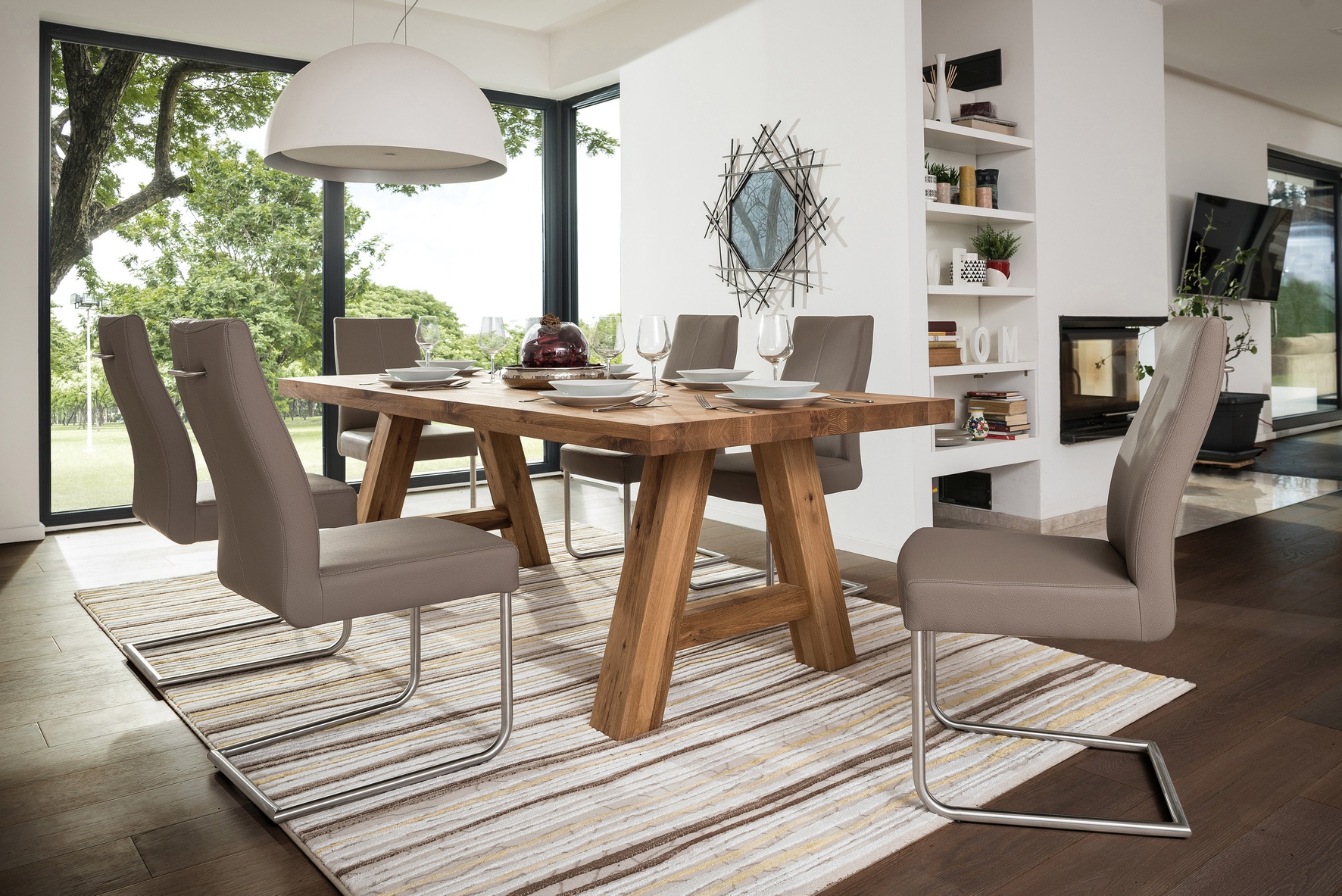 Ensemble table et chaises LYNN/GINA