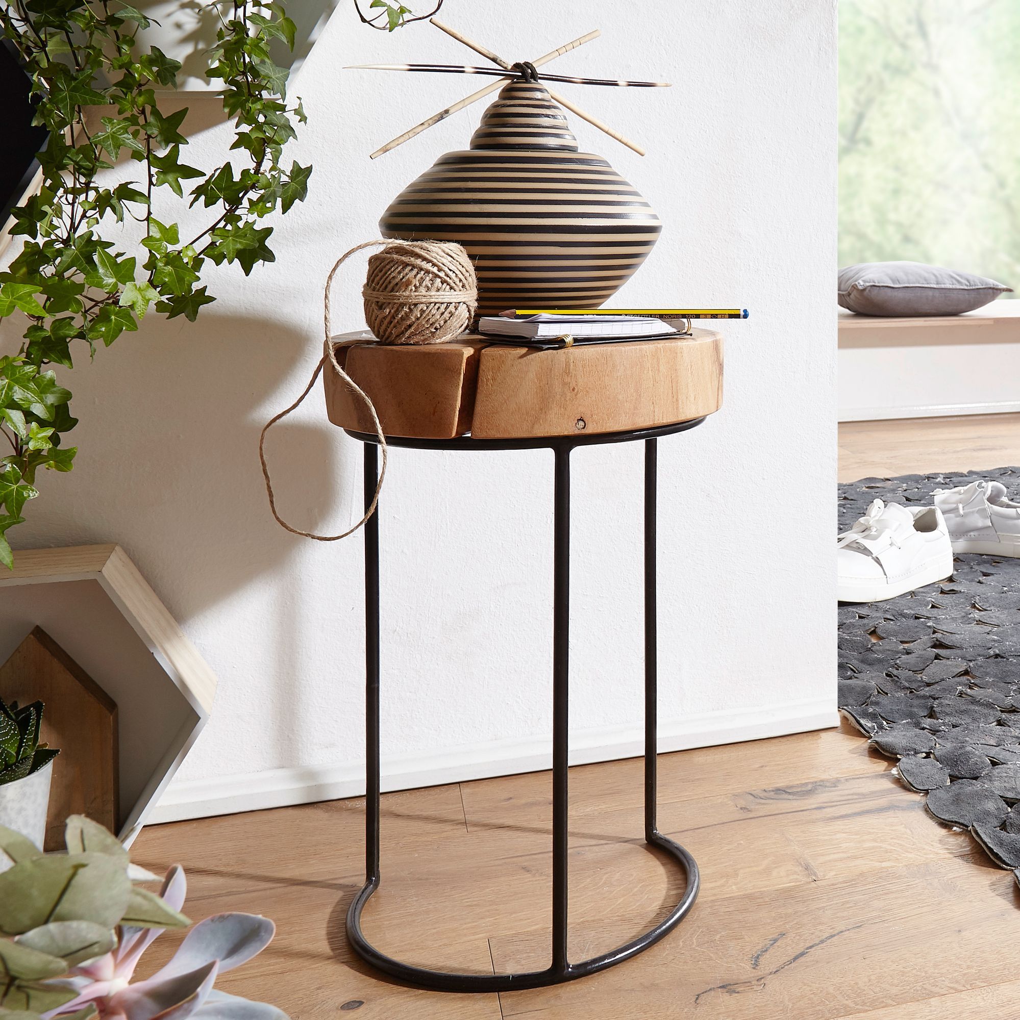 Table d'appoint PHATTHALUNG Table d'appoint PHATTHALUNG