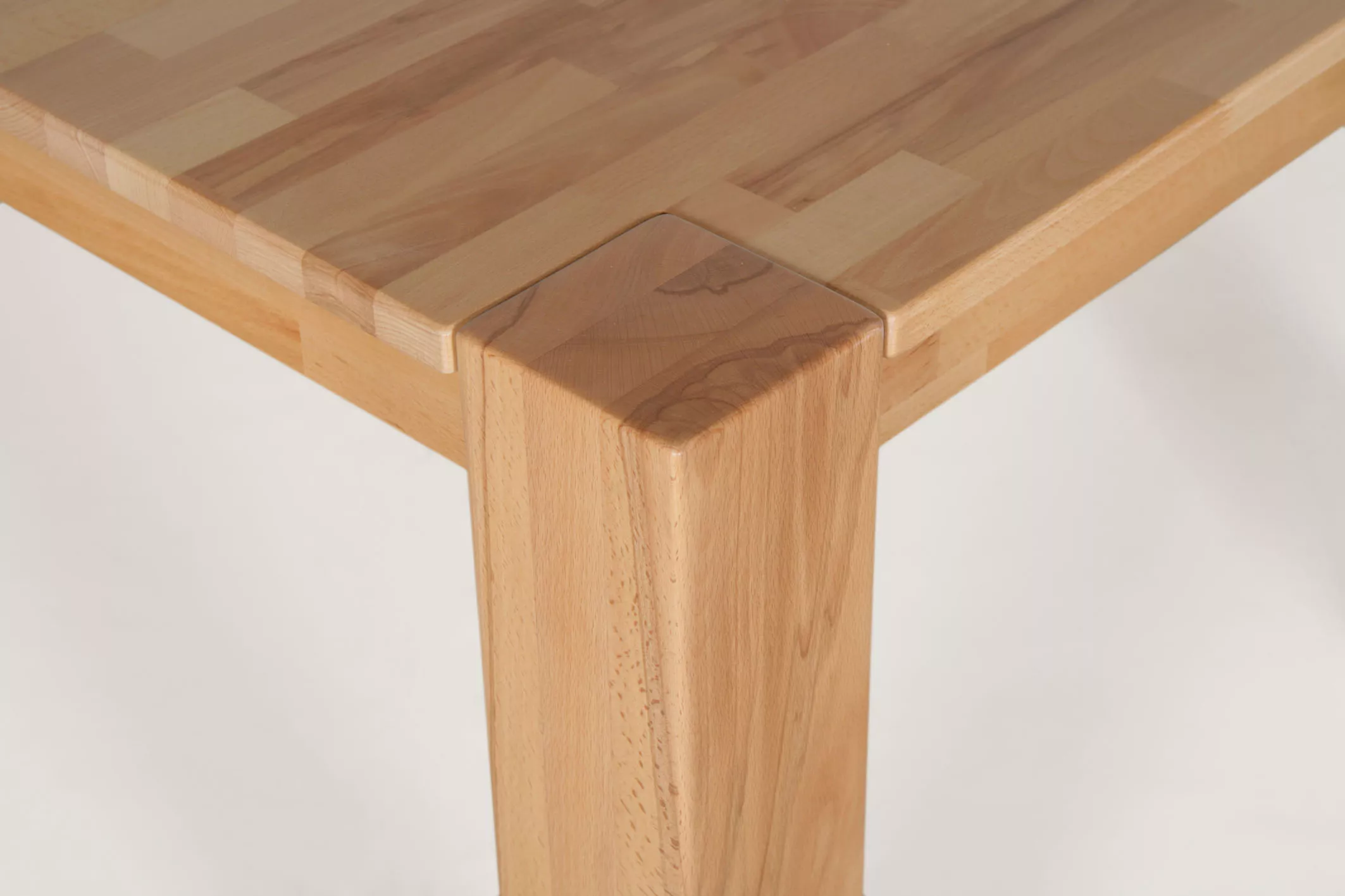 Table de repas MARIO