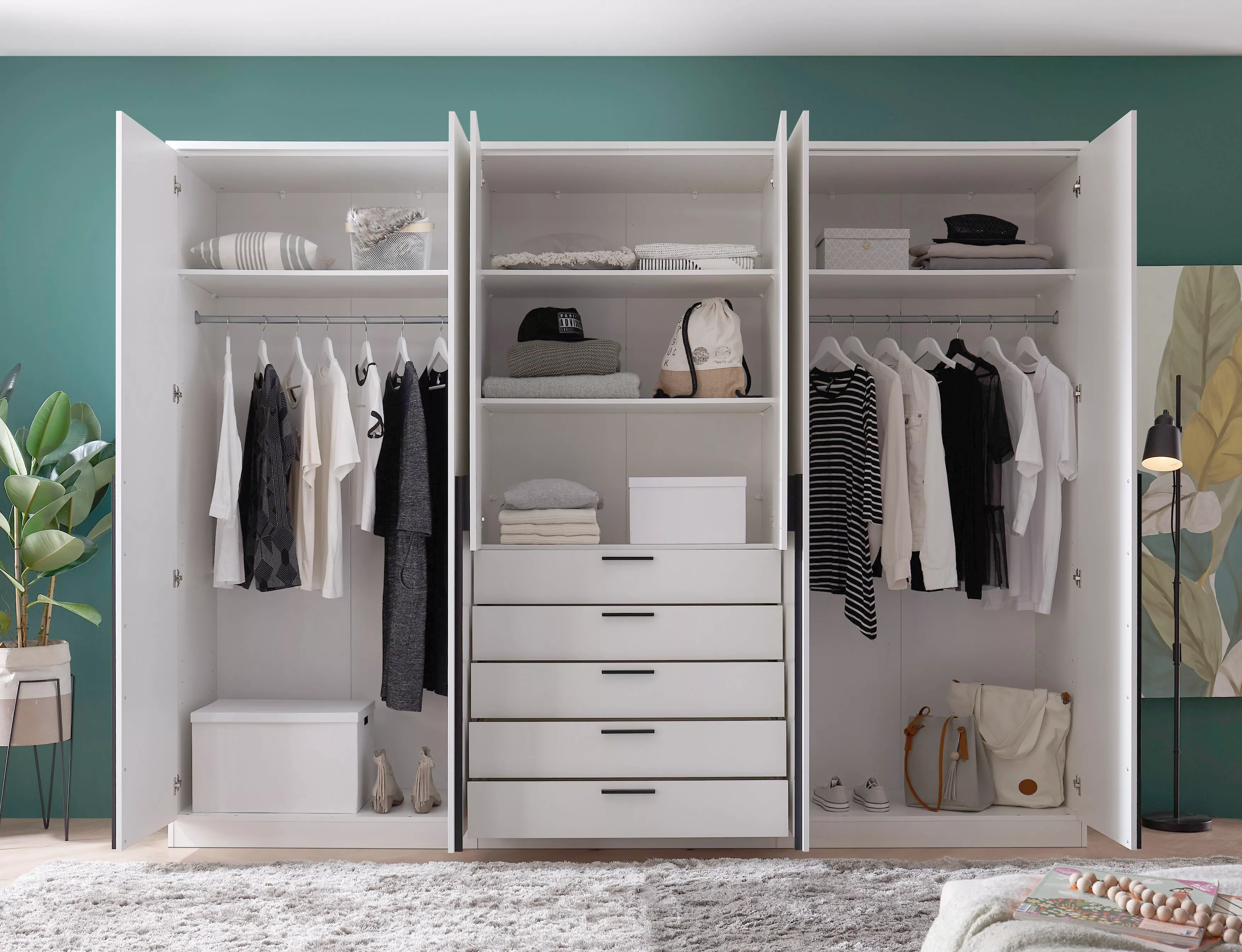 Kleiderschrank ARNIS