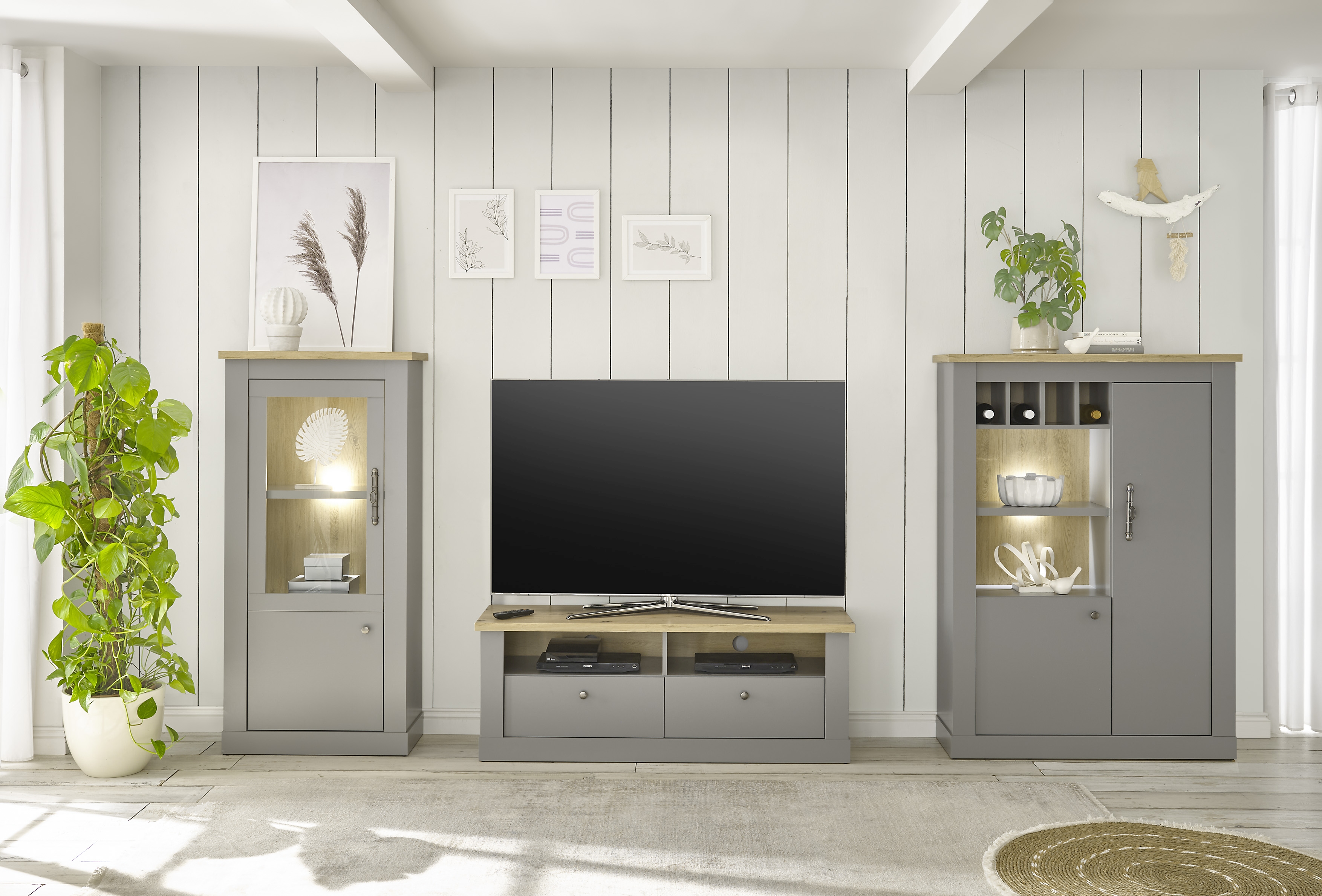 Mur TV CHAMBORD W4