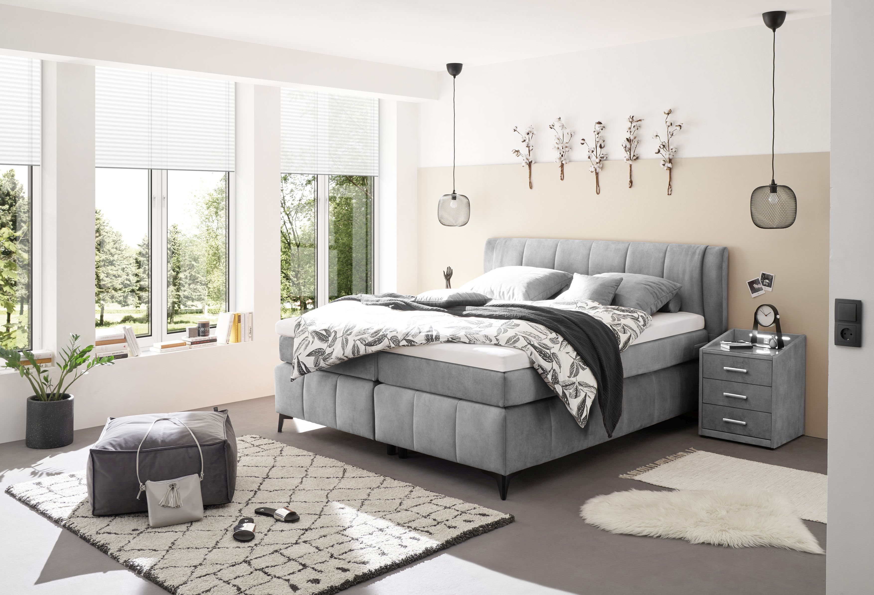 Lit boxspring CHERITON 8