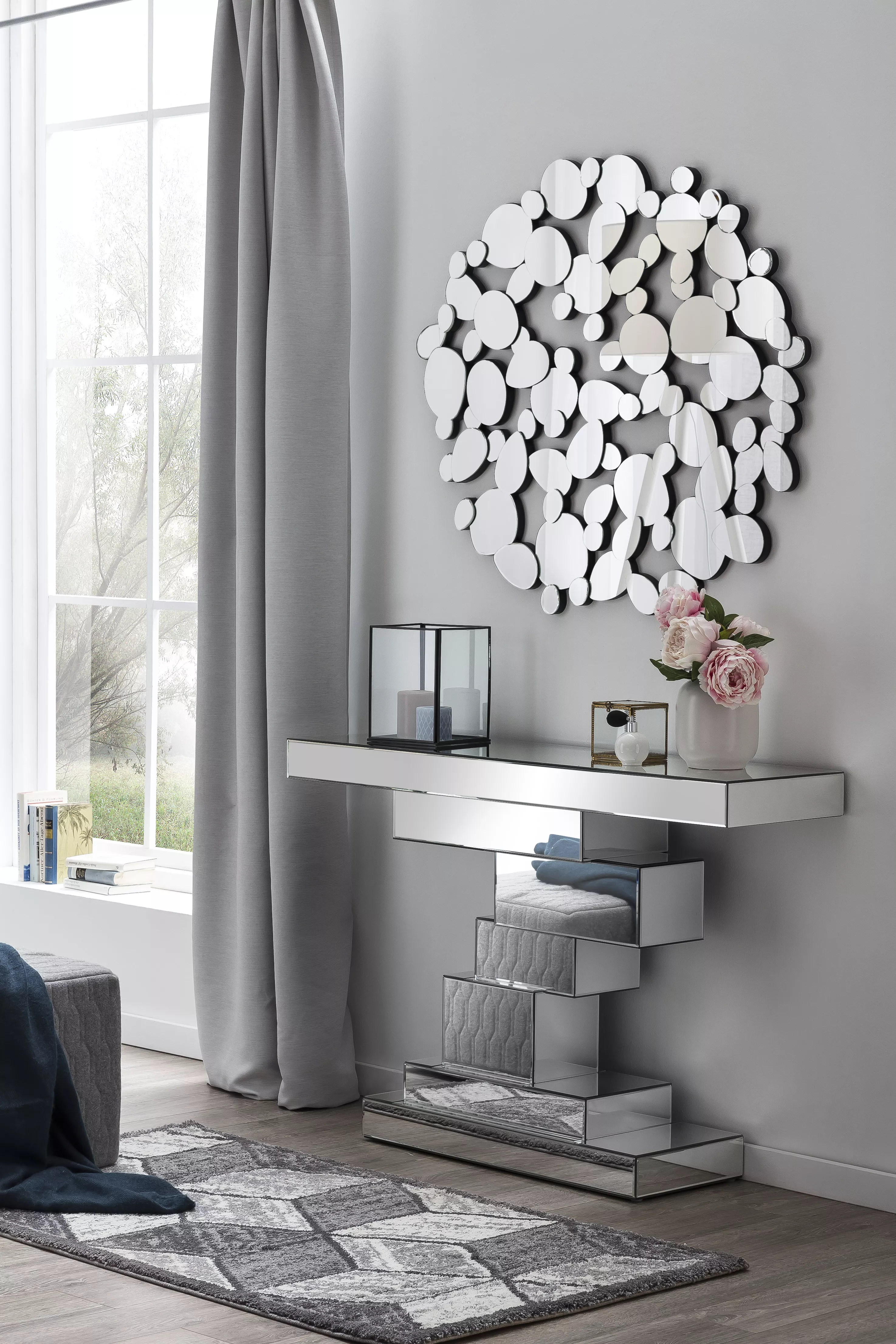 Table console RANCAEKEK