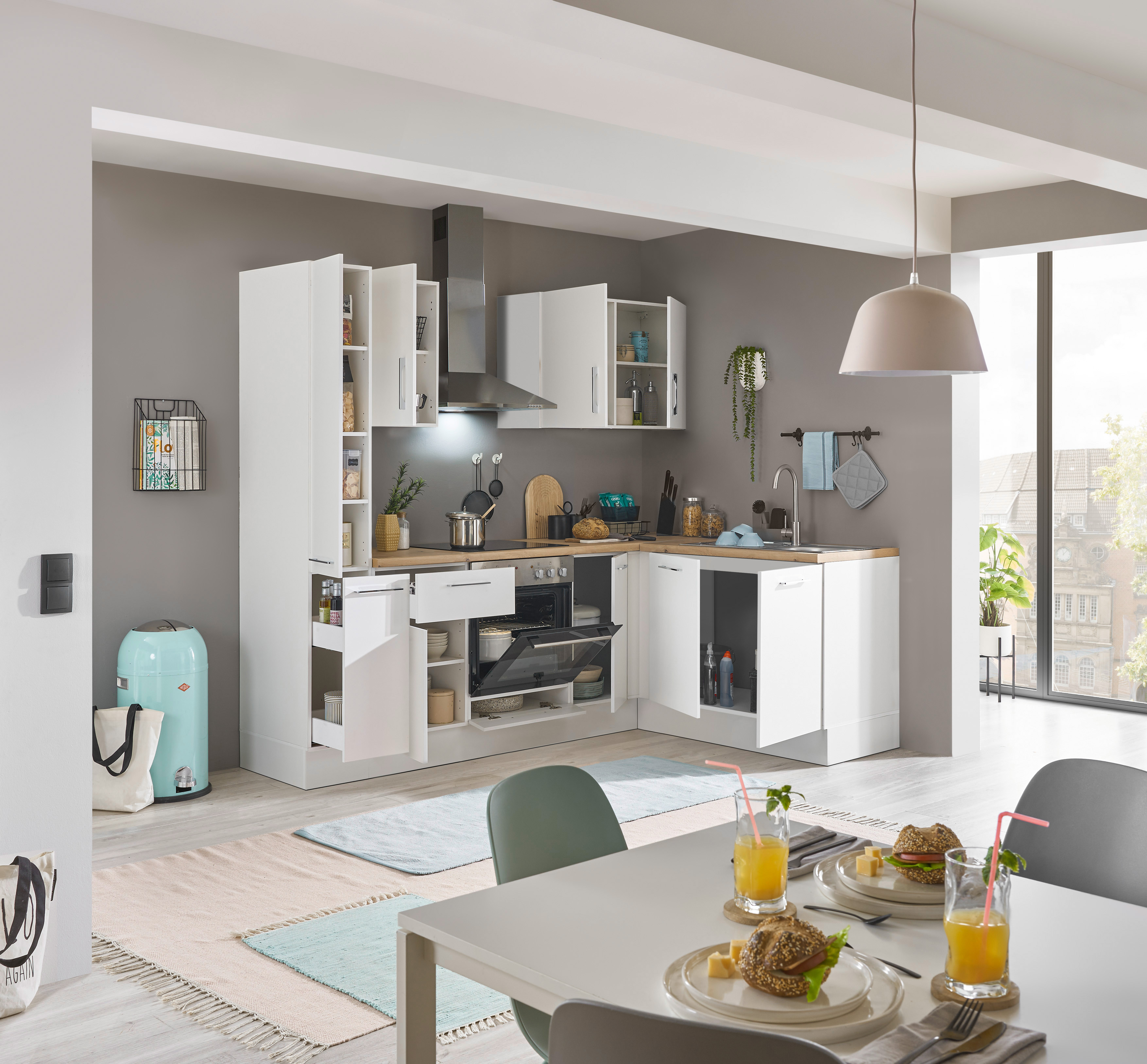 Bloc cuisine avec électroménager CORNWALL (cuisine d'angle-armoire coulissante) I