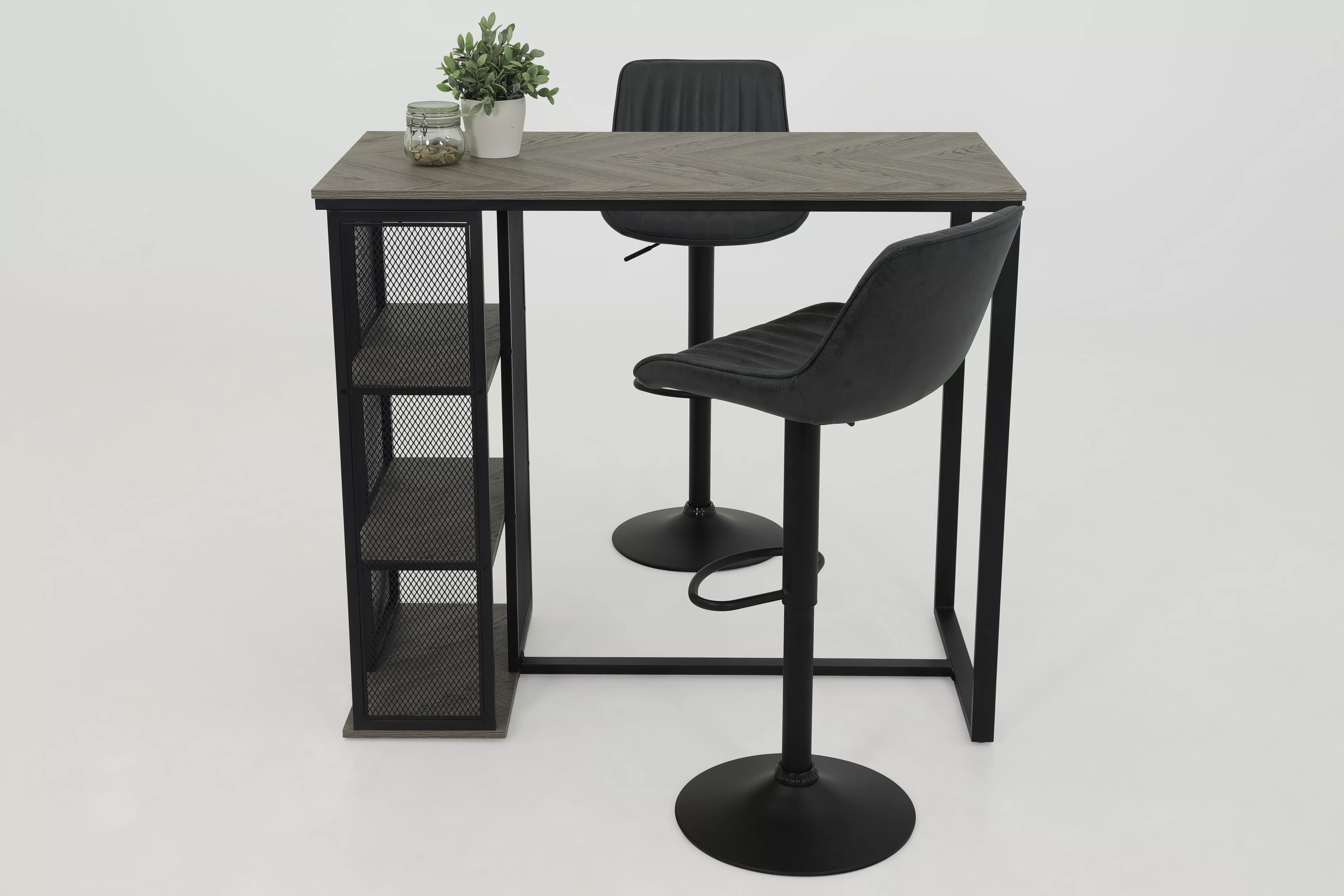 Table bar QALYUB
