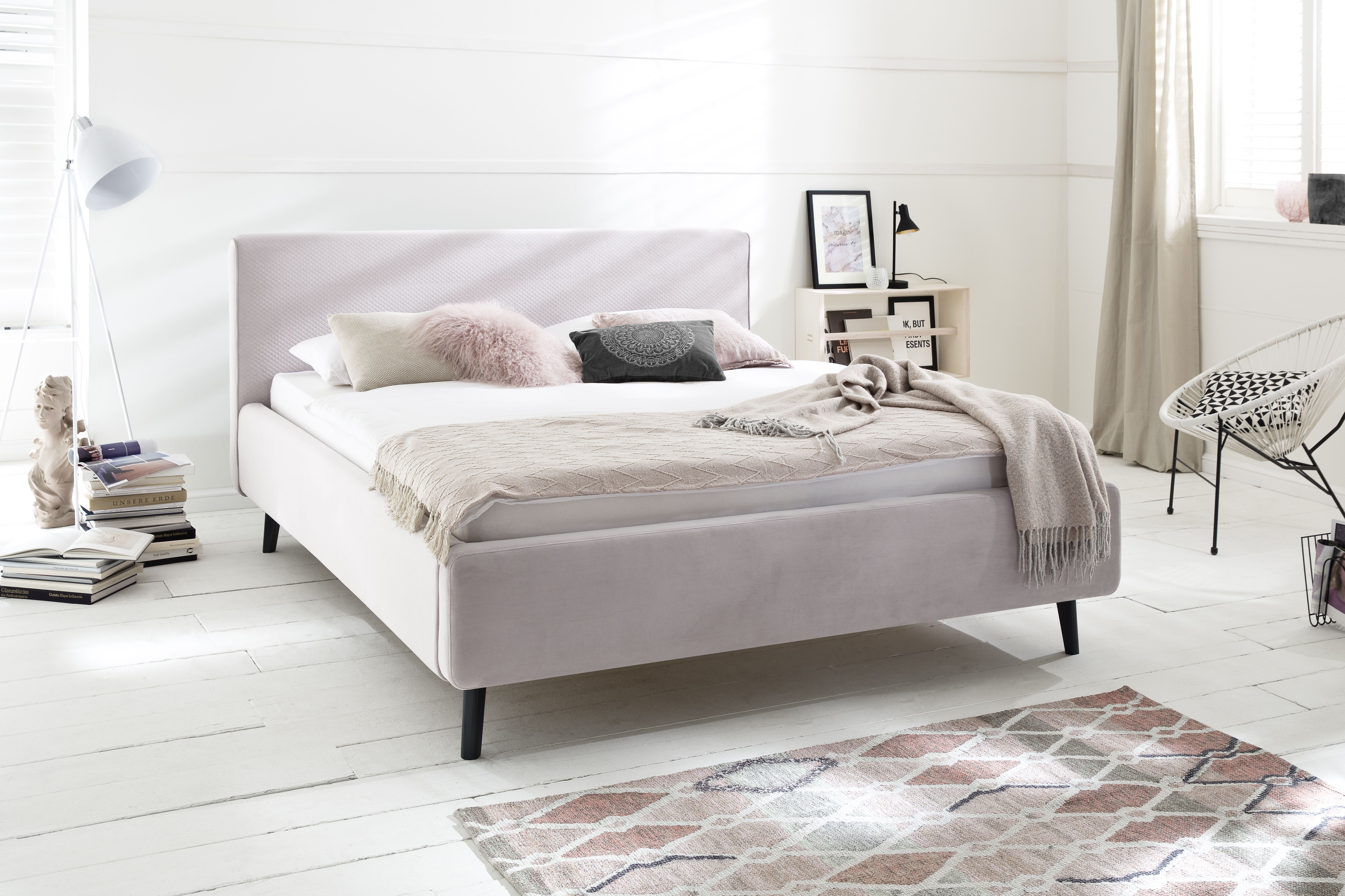 Lit rembourré  LUANA Lit rembourré  LUANA