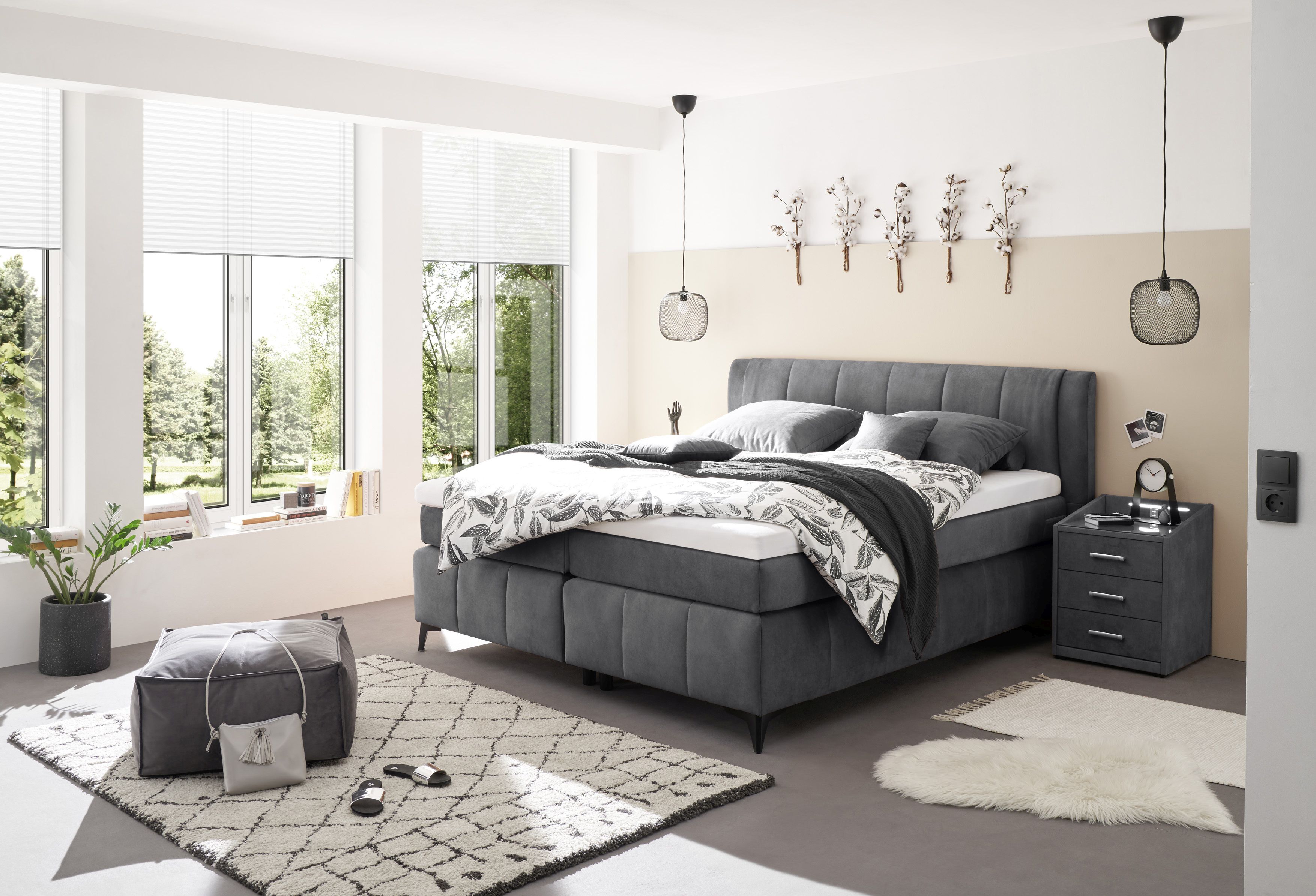 Lit boxspring CHERITON 8